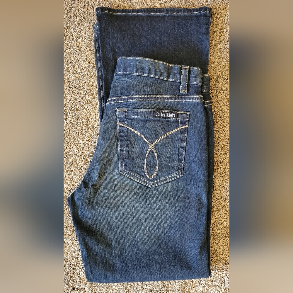 NWOT Calvin Klein Flare Jeans